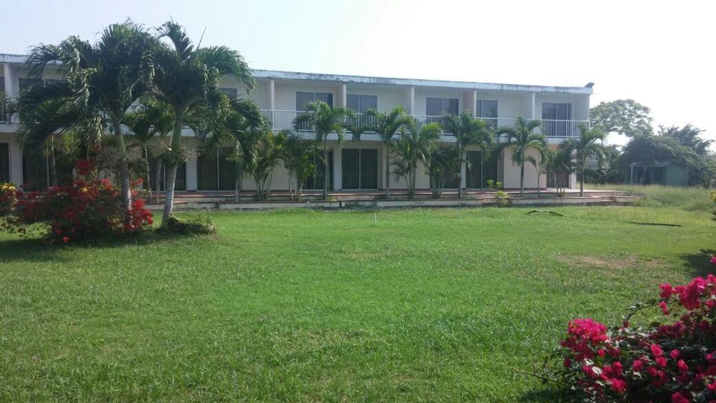 Hotel Parador Tropical Cartagena Екстериор снимка